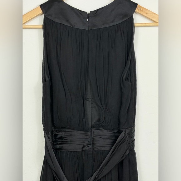 Maggy London 100% Silk Black Sleeveless dress - Picture 5 of 9
